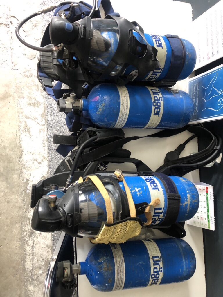 บริการ เช่า ชุดดับเพลิง และ S.C.B.A. พร้อมอุปกรณ์ความปลอดภัยทุกชนิด