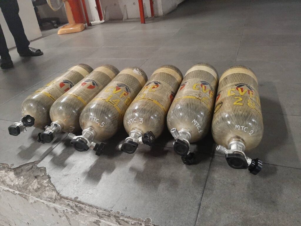 บริการ เช่า ชุดดับเพลิง และ S.C.B.A. พร้อมอุปกรณ์ความปลอดภัยทุกชนิด